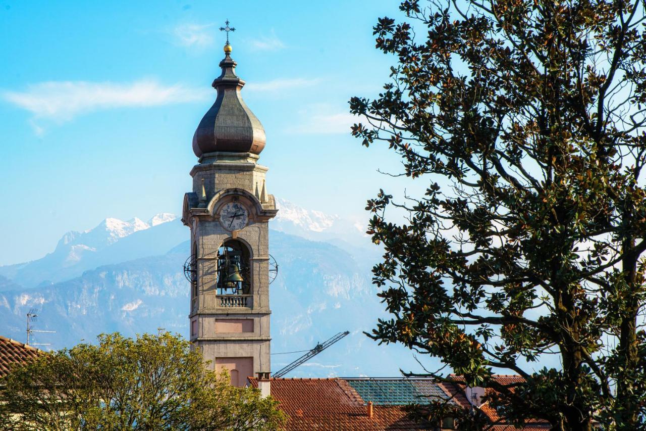 Il Castello - By Myhomeincomo Menaggio Kültér fotó